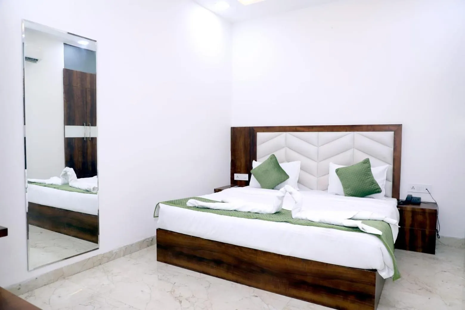Hotel Ganga Palace - Agra  Agra (Uttar Pradesh)