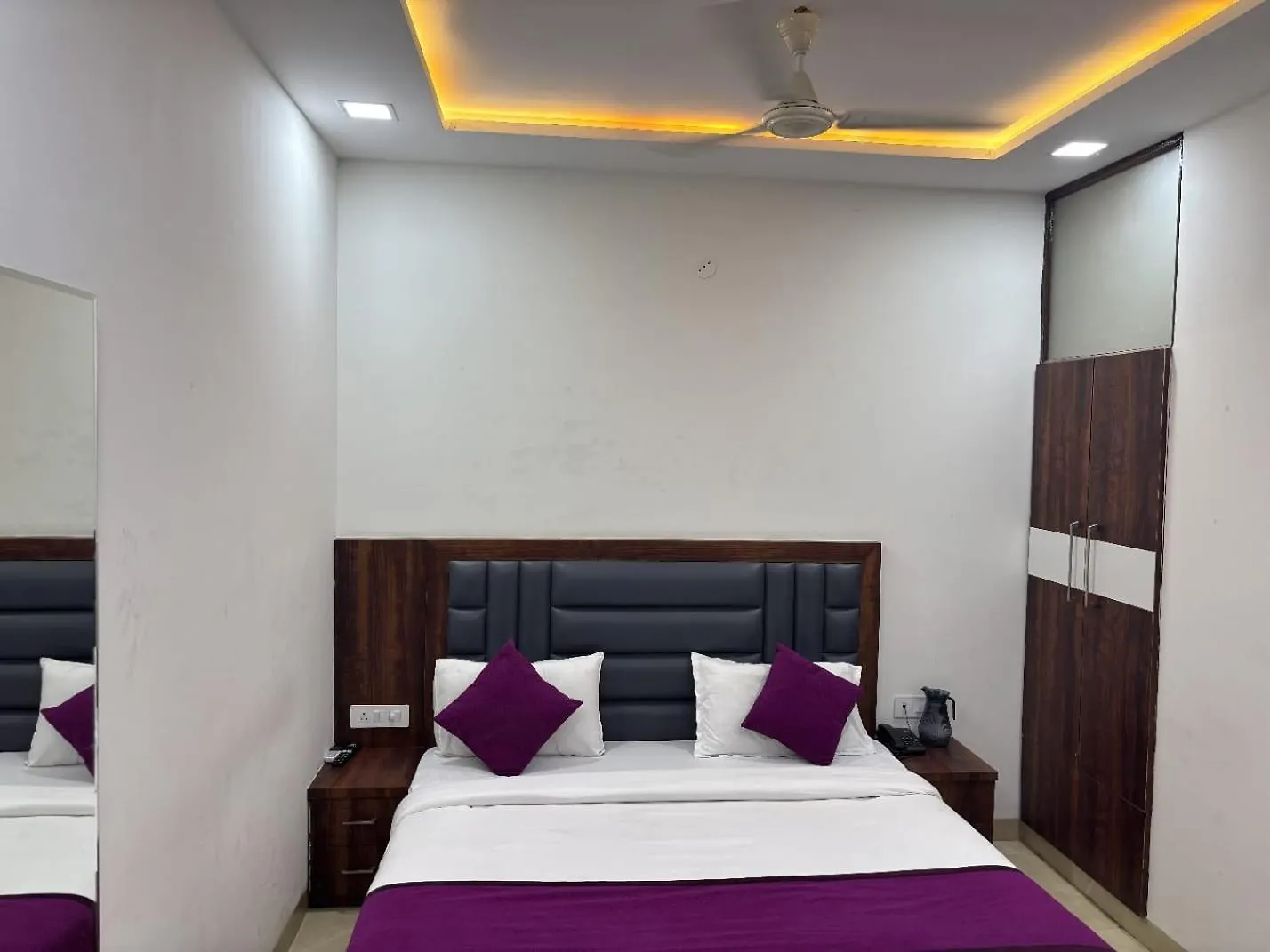 Hotel Ganga Palace - Agra India