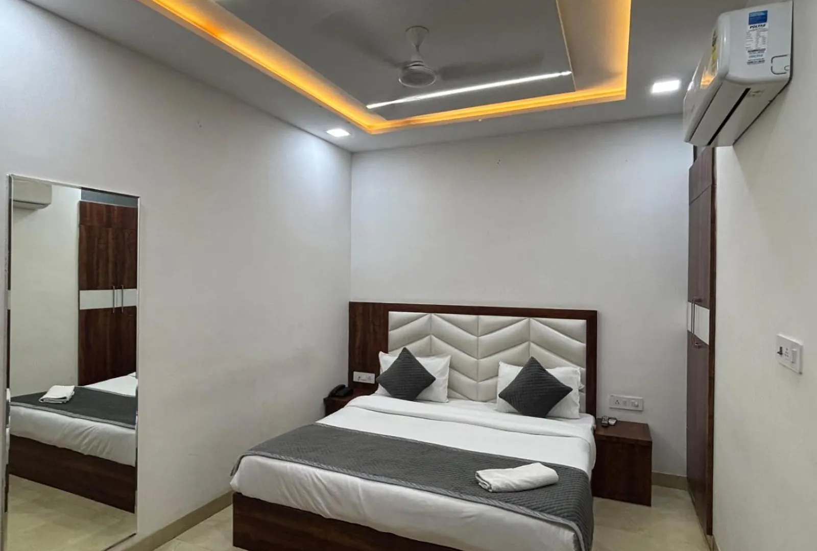 Hotel Ganga Palace - Agra