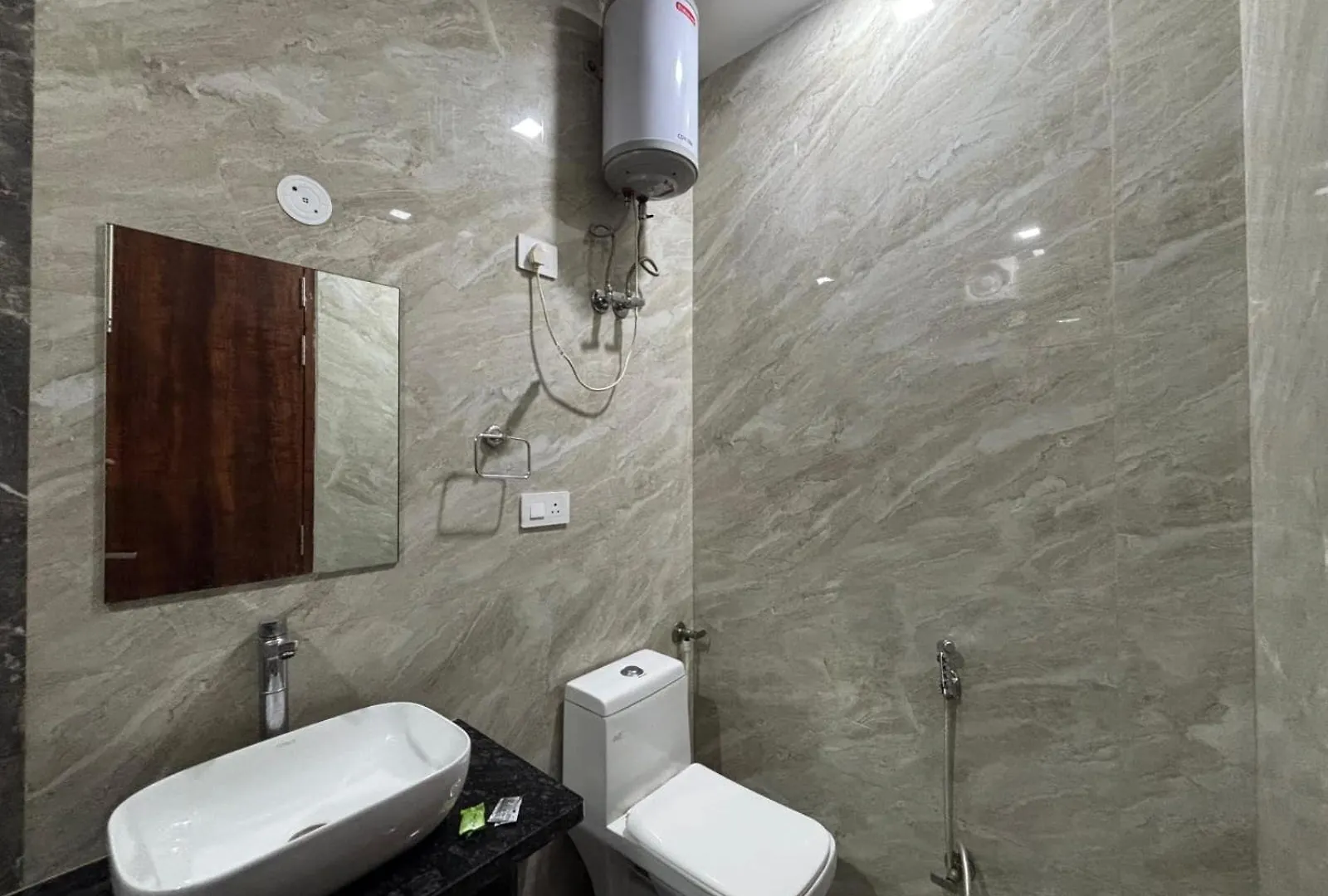 ****  Hotel Ganga Palace - Agra India